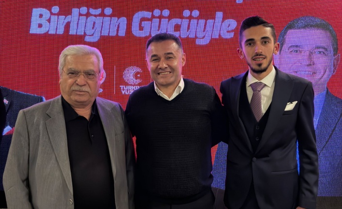 Cumhur İttifakı listesinde en genç isim Hüseyin Çekiç