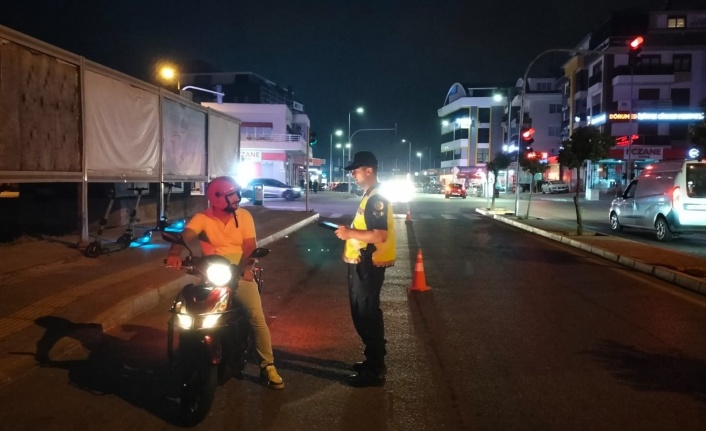 Alanya’da 16 araç trafikten men edildi