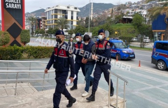 Alanya’da yakalanan cezaevi firarisi adliyede