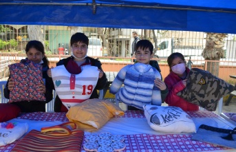 Alanya’daki veliler ve öğrencilerden geri dönüşüm sergisi