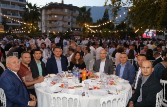 ALTSO'dan rekor kıran iftar