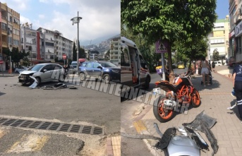 Alanya’da otomobil ile motosiklet çarpıştı: 1 yaralı