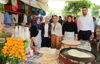 Toklu ve Çokal pazar esnafını ziyaret etti