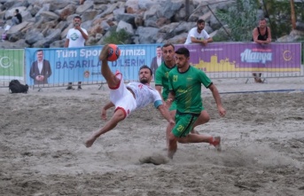 Alanya'da plaj futbolu heyecanı başlıyor