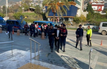 Alanya’da uyuşturucu operasyonunda 2 tutuklama