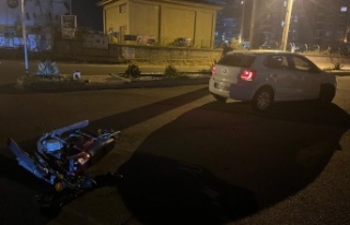 Alanya’da otomobil ile motosiklet çarpıştı:...