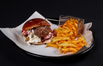 Mahmutlar’ın yeni lezzet durağı ‘CK Burger & Cafe’